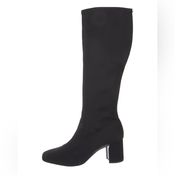 Donald J. Pliner Shoes - DONALD PLINER Cassidy Knee-High Boots in Black